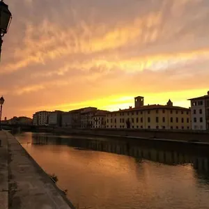 Romantic Apartment Pisa